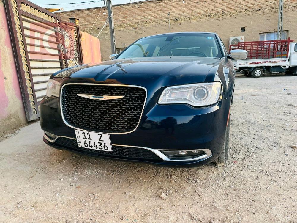 کرایسلەر 300